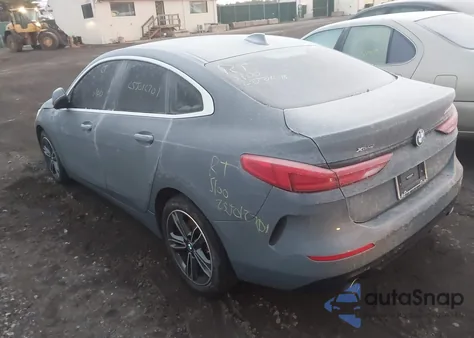 2021 BMW 228I Gran Coupe xDrive z USA, uszkodzony, nr VIN WBA73AK03M7J42085